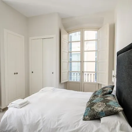 Lägenhet Pinar Centro